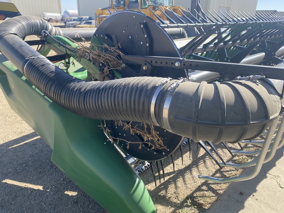 2023 John Deere RD40F Header Combine