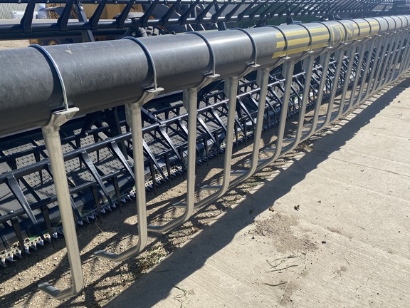 2023 John Deere RD40F Header Combine