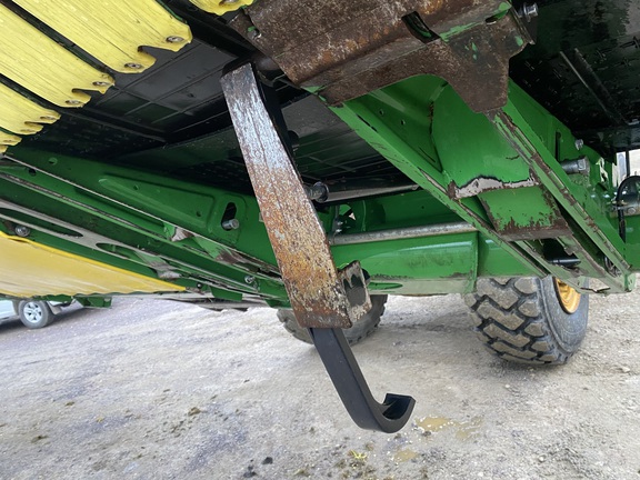 2023 John Deere RD40F Header Combine