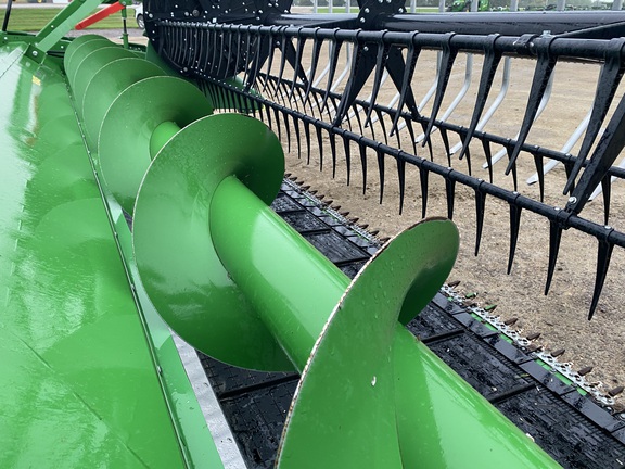 2023 John Deere RD40F Header Combine