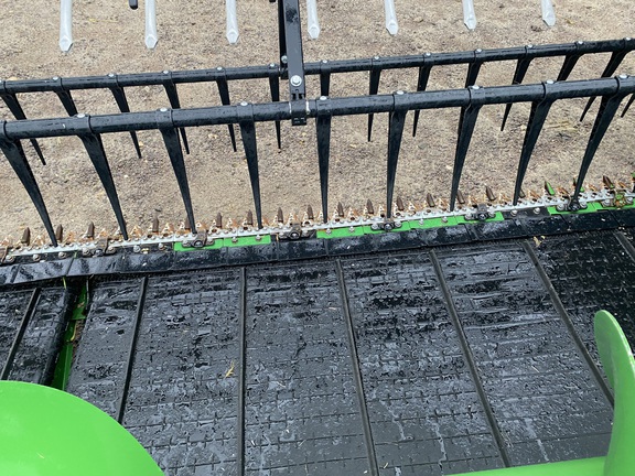 2023 John Deere RD40F Header Combine