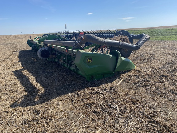 2023 John Deere RD40F Header Combine
