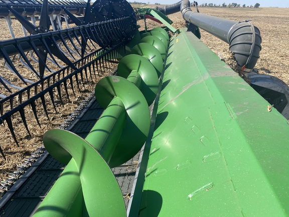 2023 John Deere RD40F Header Combine