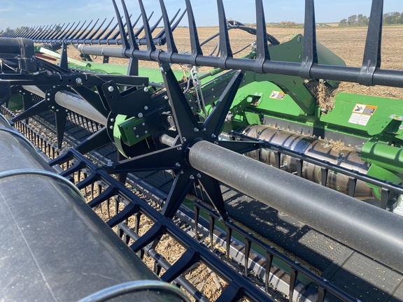 2023 John Deere RD40F Header Combine