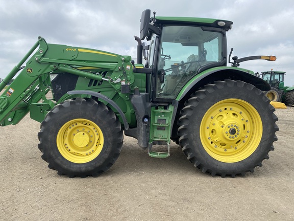 2021 John Deere 6175R Tractor