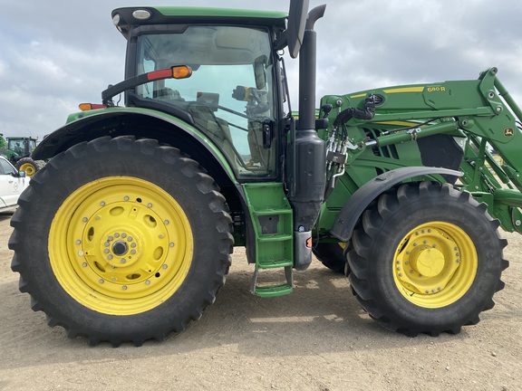 2021 John Deere 6175R Tractor