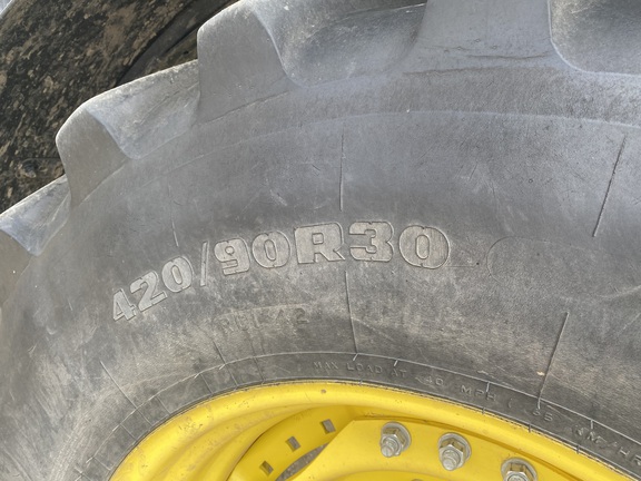 2021 John Deere 6175R Tractor