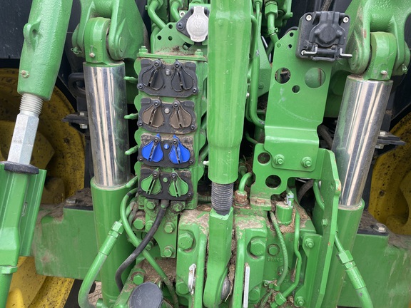 2021 John Deere 6175R Tractor