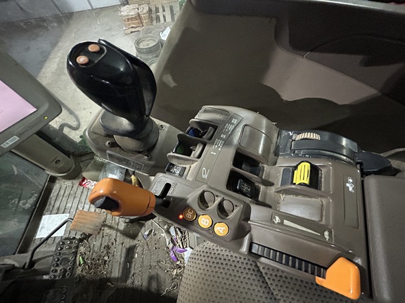 2013 John Deere 6170R Tractor