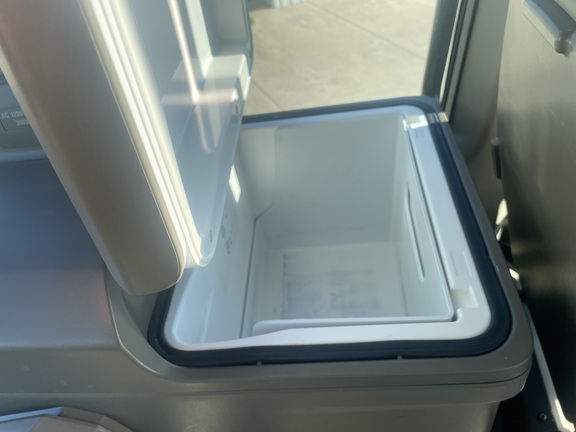 2023 John Deere 9R 590 Tractor 4WD