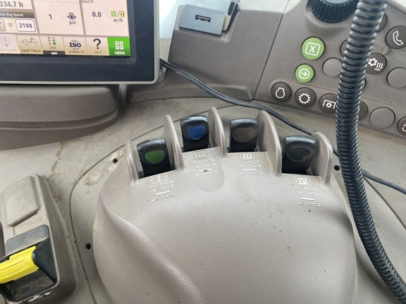 2021 John Deere 6175R Tractor