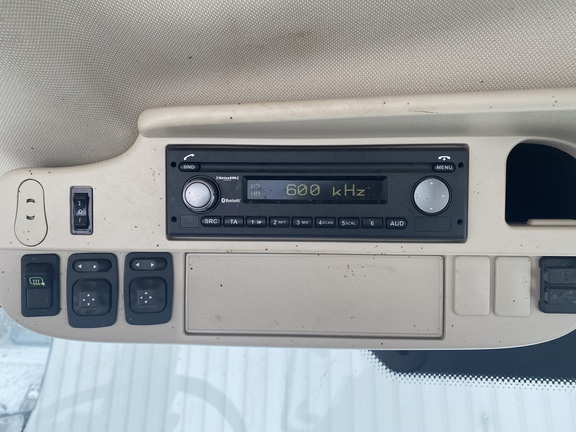 2021 John Deere 6175R Tractor