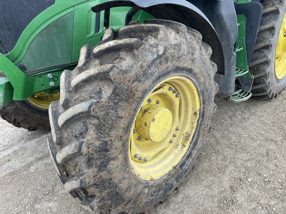 2021 John Deere 6175R Tractor
