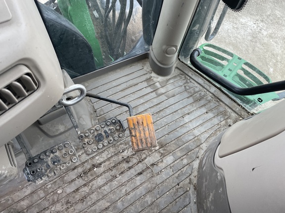 2021 John Deere 6175R Tractor