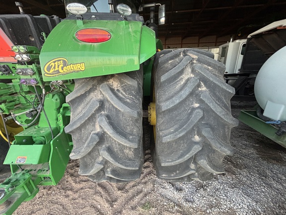 2021 John Deere 9520R Tractor 4WD
