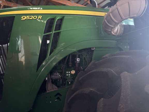 2021 John Deere 9520R Tractor 4WD