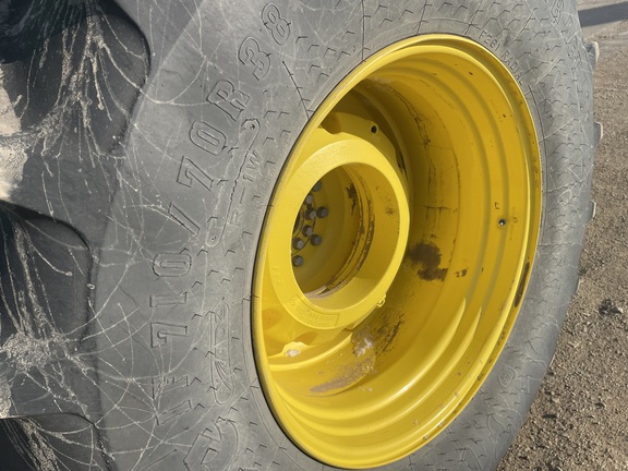 2021 John Deere 9520R Tractor 4WD