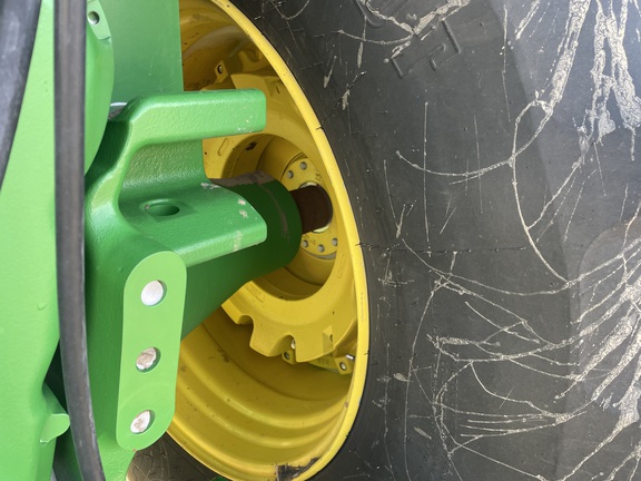 2021 John Deere 9520R Tractor 4WD