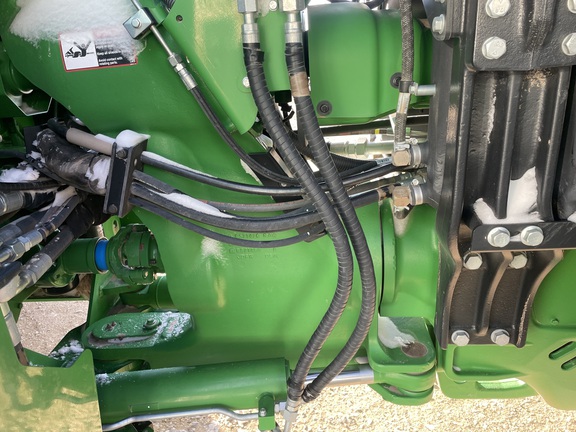 2021 John Deere 9520R Tractor 4WD