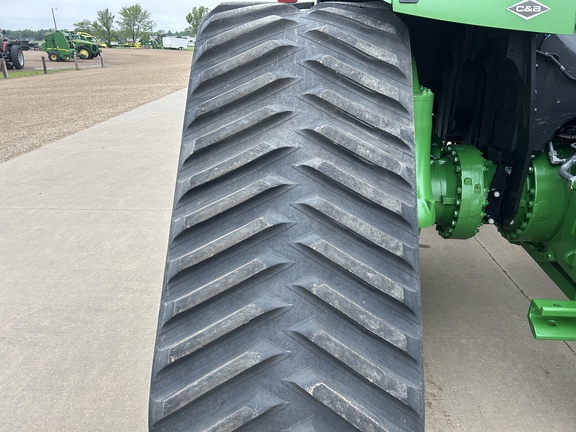 2025 John Deere 9RX 640 Tractor Rubber Track