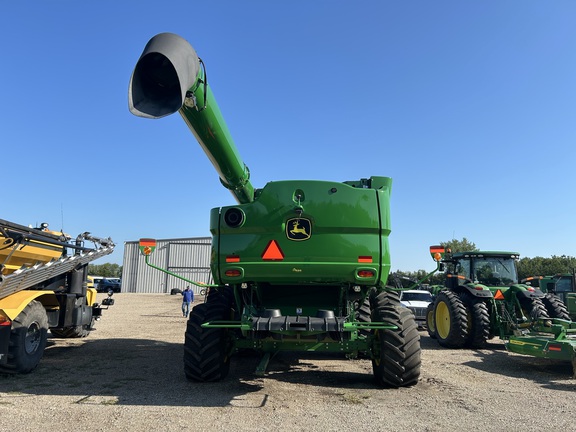 2024 John Deere S780 Combine