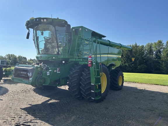 2024 John Deere S780 Combine