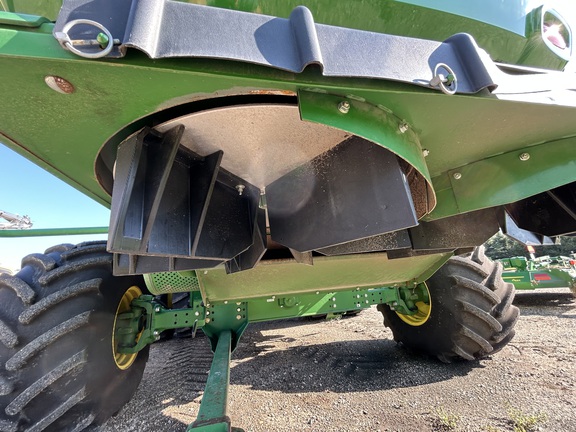 2024 John Deere S780 Combine