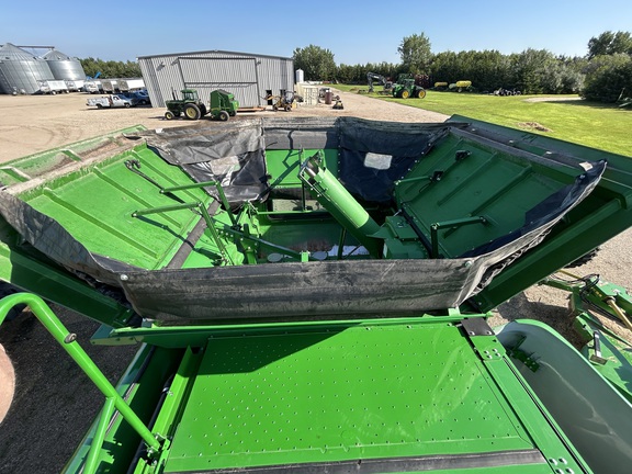 2024 John Deere S780 Combine