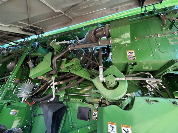 2024 John Deere S780 Combine