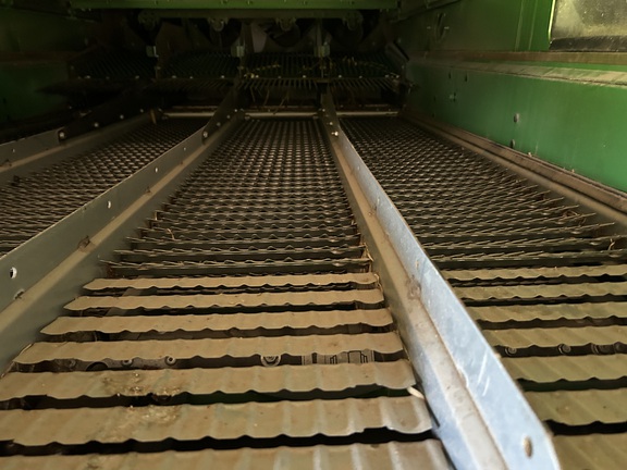 2024 John Deere S780 Combine