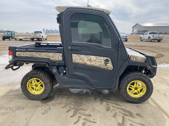 2022 John Deere XUV 835R ATV