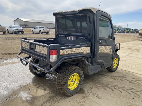 2022 John Deere XUV 835R ATV