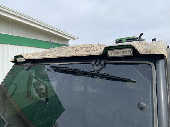 2022 John Deere XUV 835R ATV