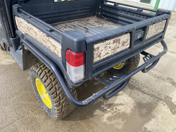 2022 John Deere XUV 835R ATV