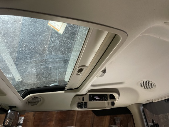 2022 John Deere 6155R Tractor