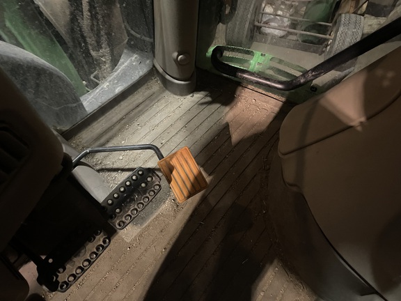 2022 John Deere 6155R Tractor