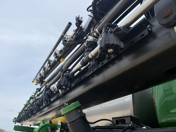 2023 John Deere 612R Sprayer/High Clearance