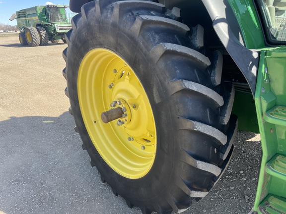 2017 John Deere 6175M Tractor