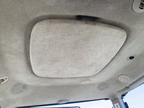 2014 John Deere 8370R Tractor