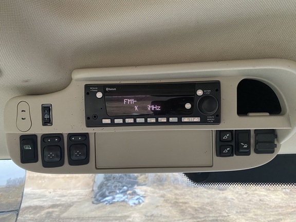 2022 John Deere 6175R Tractor