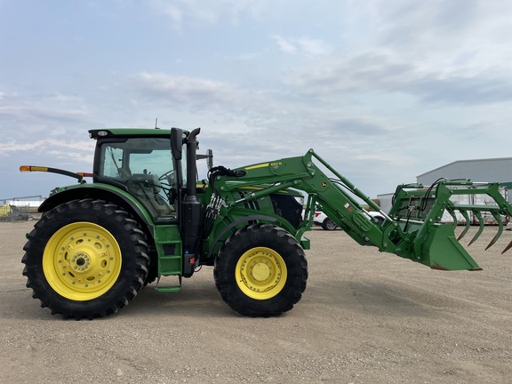 2022 John Deere 6175R Tractor