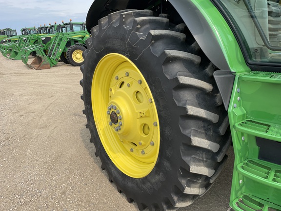 2022 John Deere 6175R Tractor