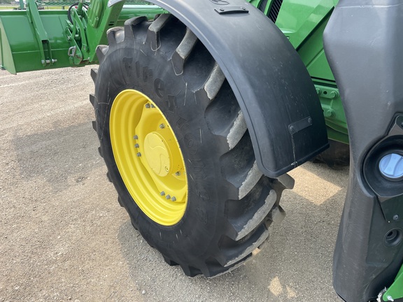 2022 John Deere 6175R Tractor