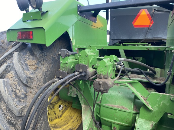 1995 John Deere 8770 Tractor 4WD