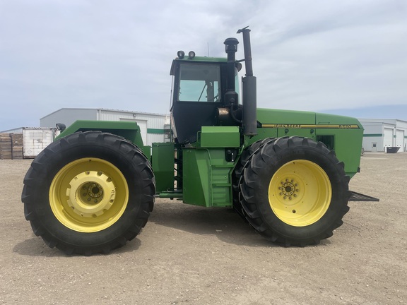1995 John Deere 8770 Tractor 4WD