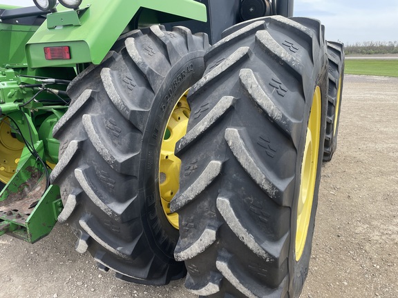 1995 John Deere 8770 Tractor 4WD