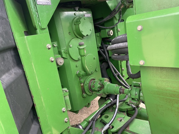 1995 John Deere 8770 Tractor 4WD