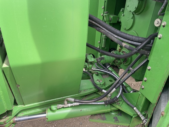 1995 John Deere 8770 Tractor 4WD