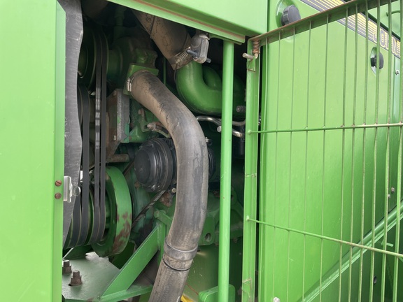 1995 John Deere 8770 Tractor 4WD