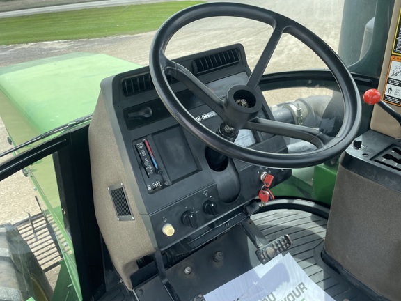 1995 John Deere 8770 Tractor 4WD